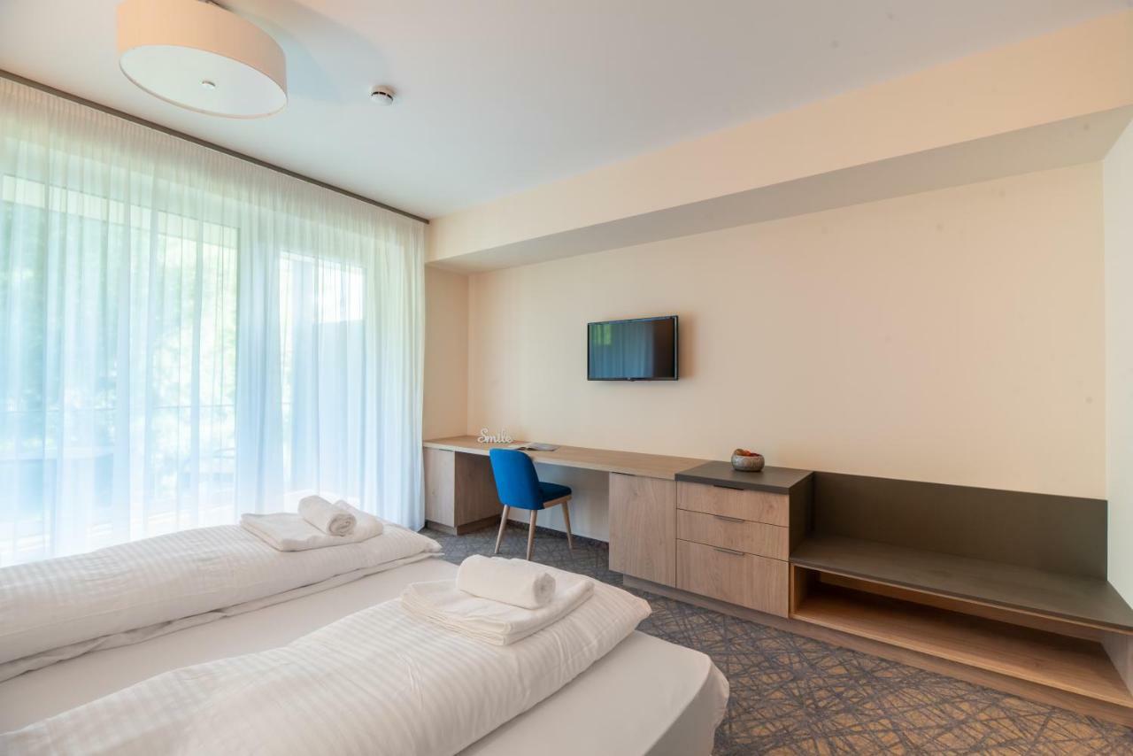 Easy Suites Хевіз Екстер'єр фото